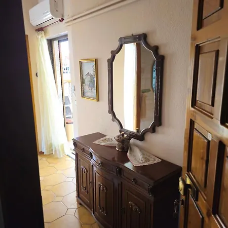 Апартаменты ελενα Литохоро