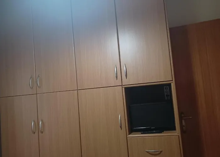 ελενα Apartamento *