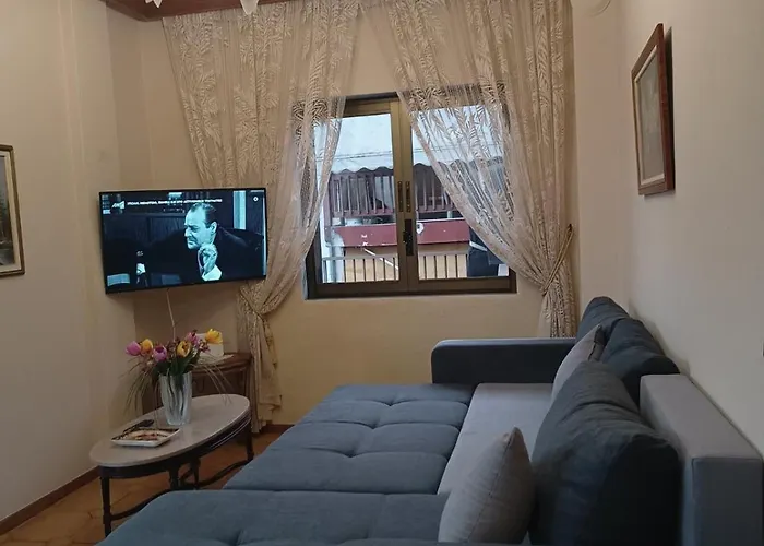 ελενα Apartament *